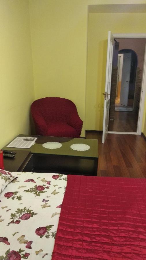 Apartment Anna Lviv Exterior foto