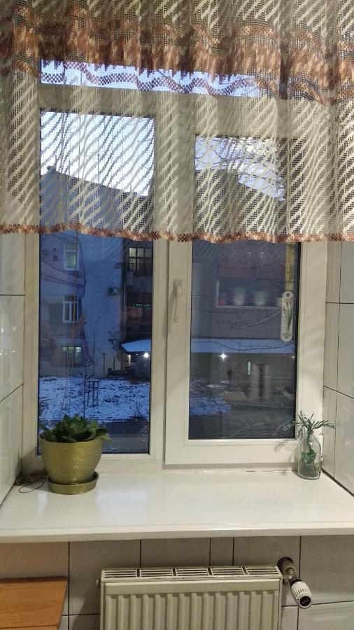 Apartment Anna Lviv Exterior foto