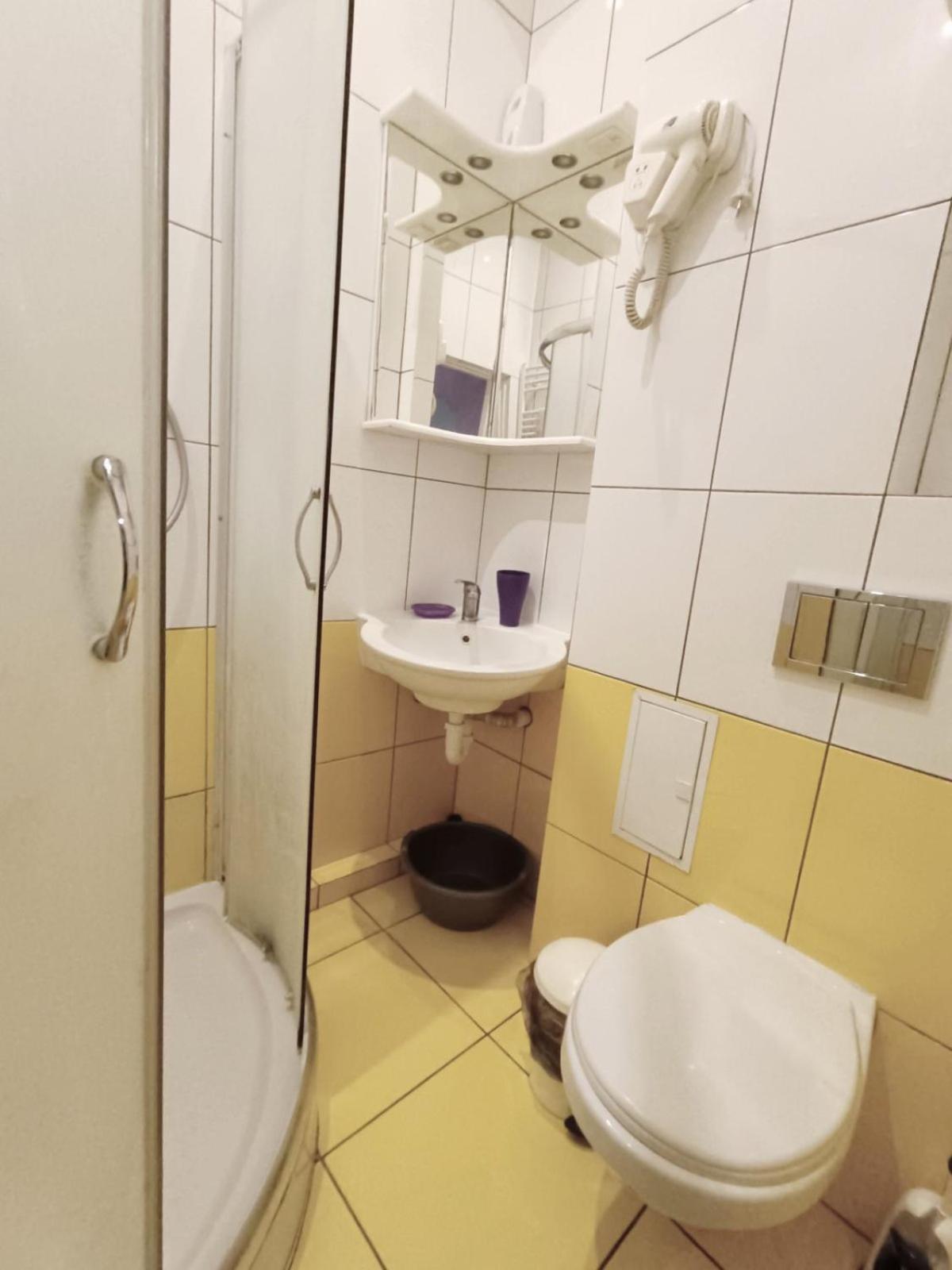 Apartment Anna Lviv Exterior foto
